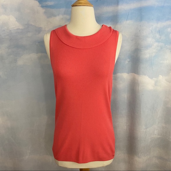 Dress Barn Coral Shell Medium - Picture 1 of 3